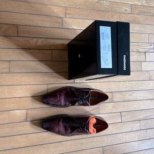 Men’s almost like new Magnanni brow leather dress shoe size 12 Style Jacoby